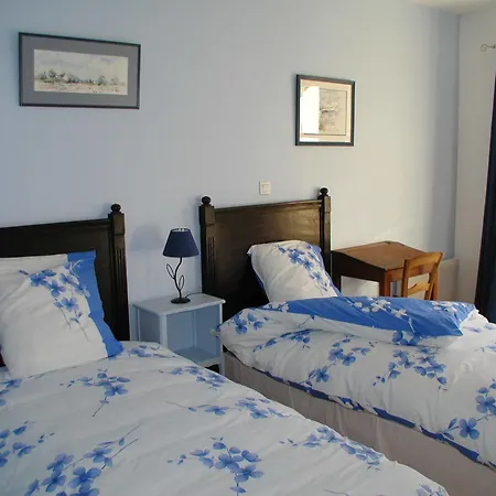 Chambres D'hotes La Maison Aux Bambous Bed & Breakfast 3*