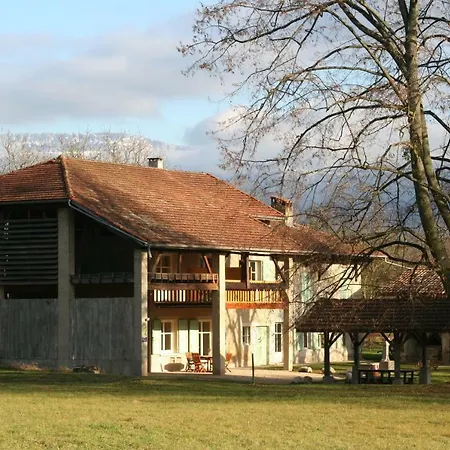 Chambres D'hotes La Maison Aux Bambous 3*